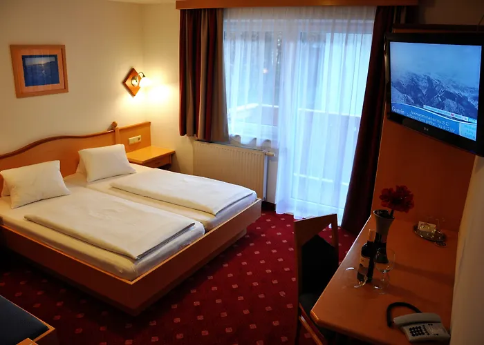 ゲストハウス ペンション ポザウナー 3*