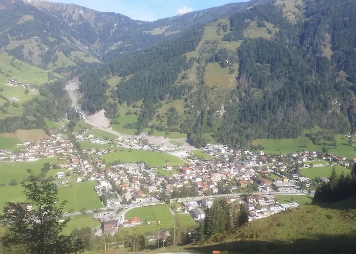 ペンション ポザウナー ゲストハウス 3*